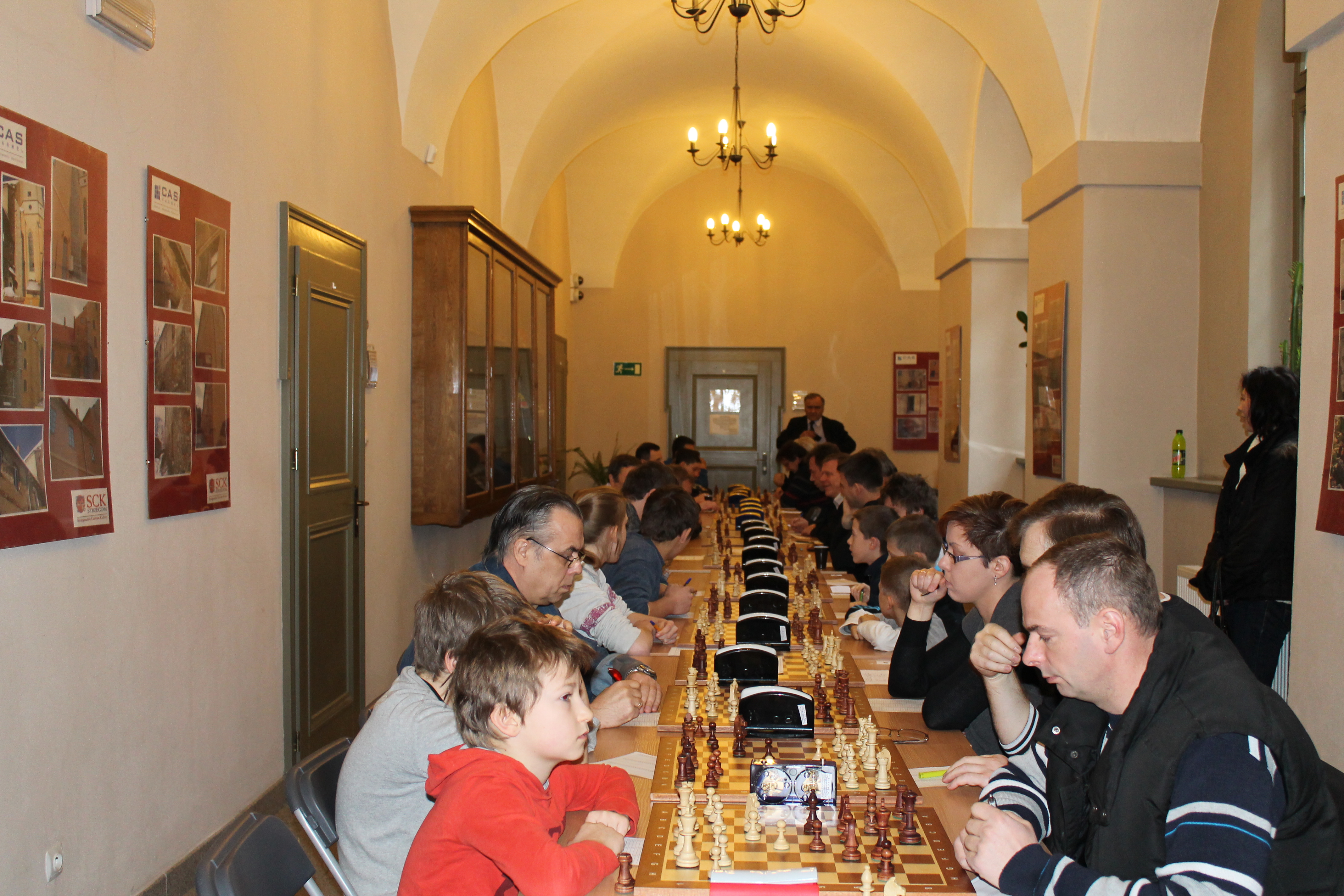 Drugi dzień rozgrywek Ligi Międzypowiatowej, Strzegom, 09.02.2014